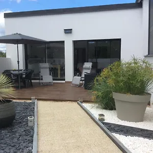 https://maison-contemporaine-a-caudan.inbrittany.com